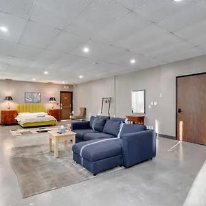 Hostel Connect, Calgary